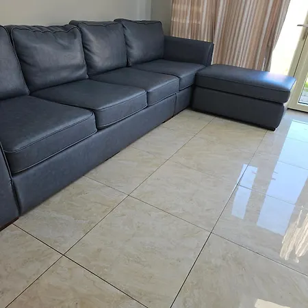 Modern 4-5 Bedroom House