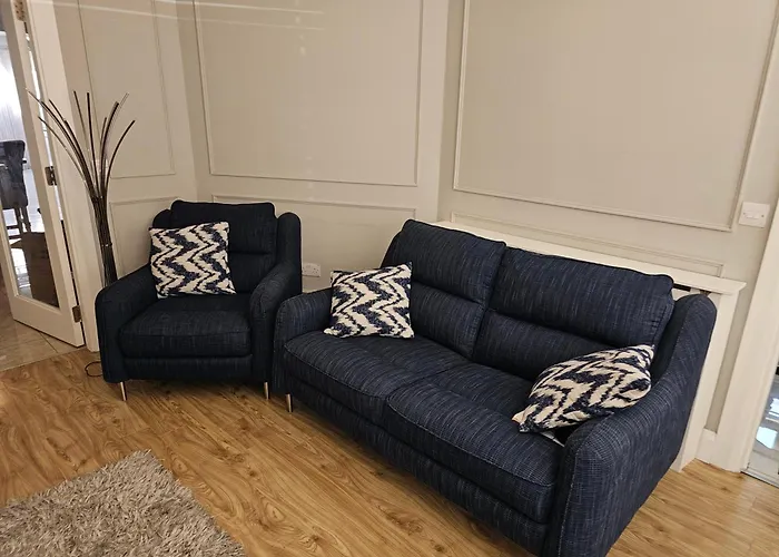 度假居 Modern 4-5 Bedroom House *