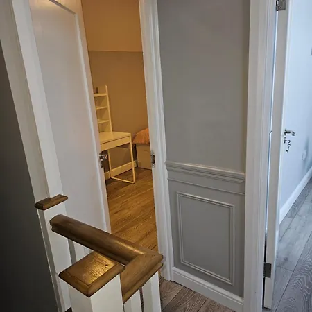Modern 4-5 Bedroom House Dublin