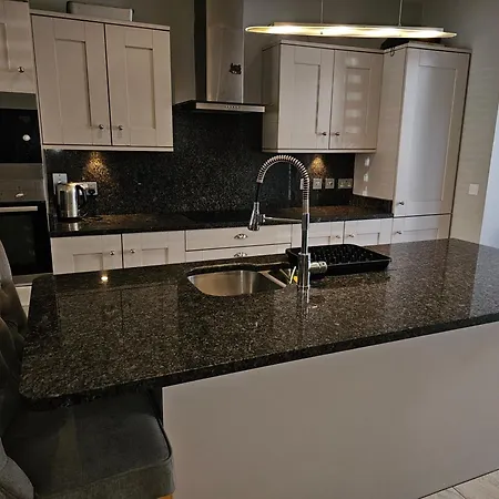 Semesterbostad Modern 4-5 Bedroom House Dublin